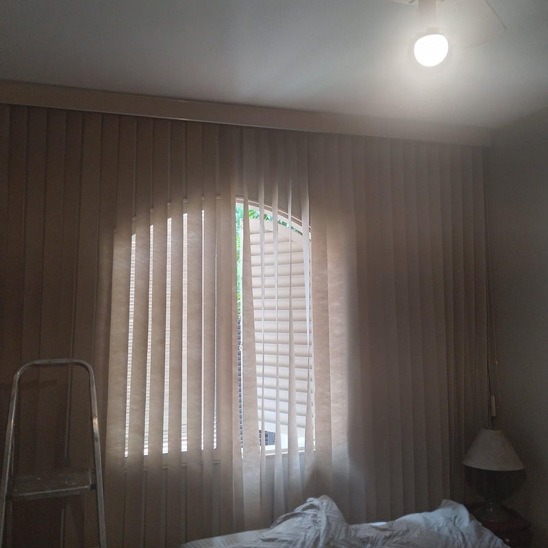 Limpeza persianas e romanas promoção por tempo limitado, sequência de 18 cortinas